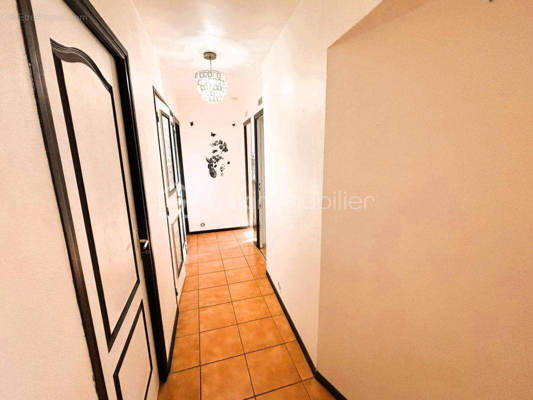 Appartement à FLORENSAC