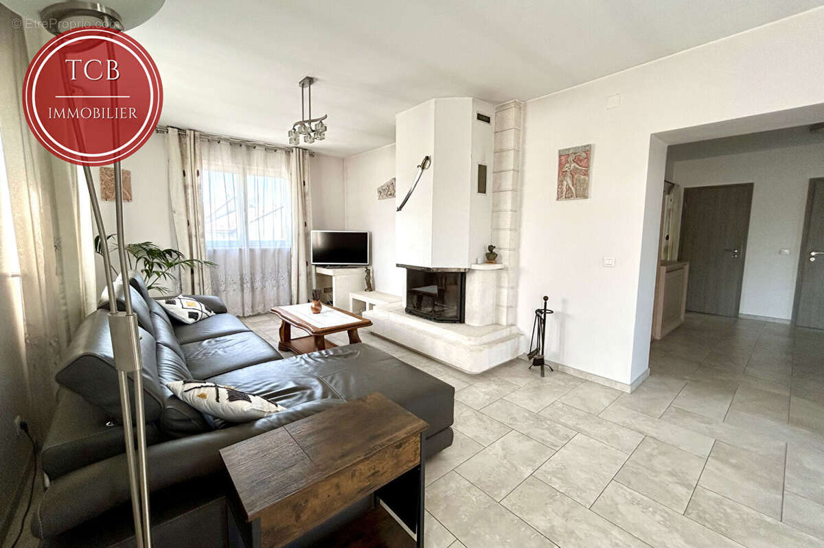 Maison Staffelfelden 6 pièce(s) 135 m2 - photo 8