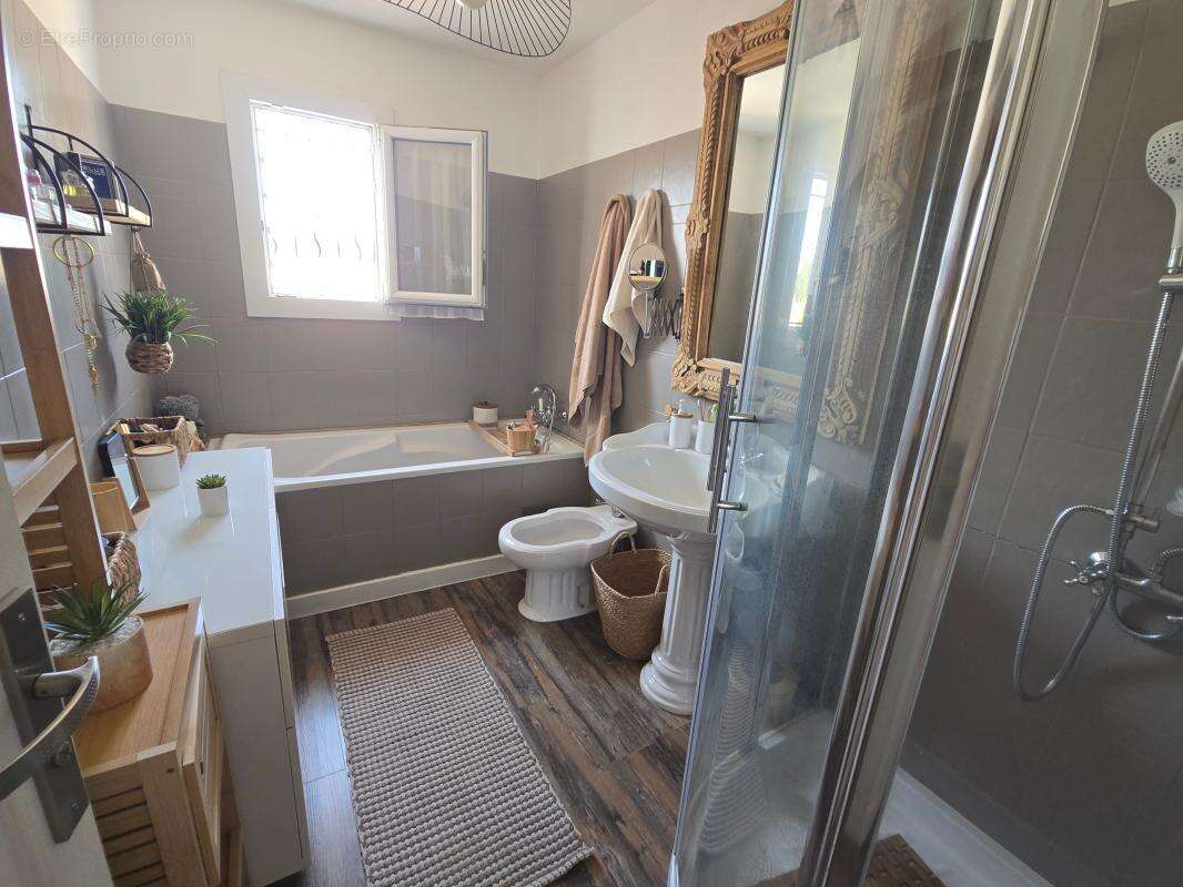 Maison à SEPTEMES-LES-VALLONS