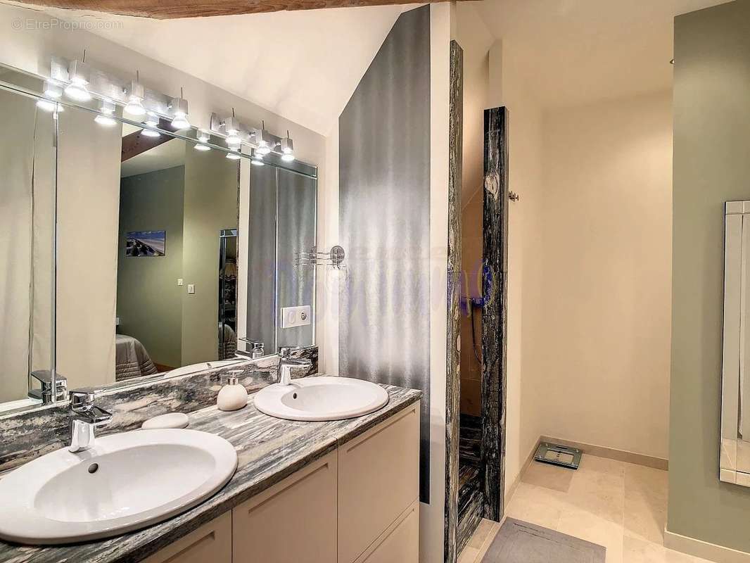 Maison à ALLIGNY-EN-MORVAN