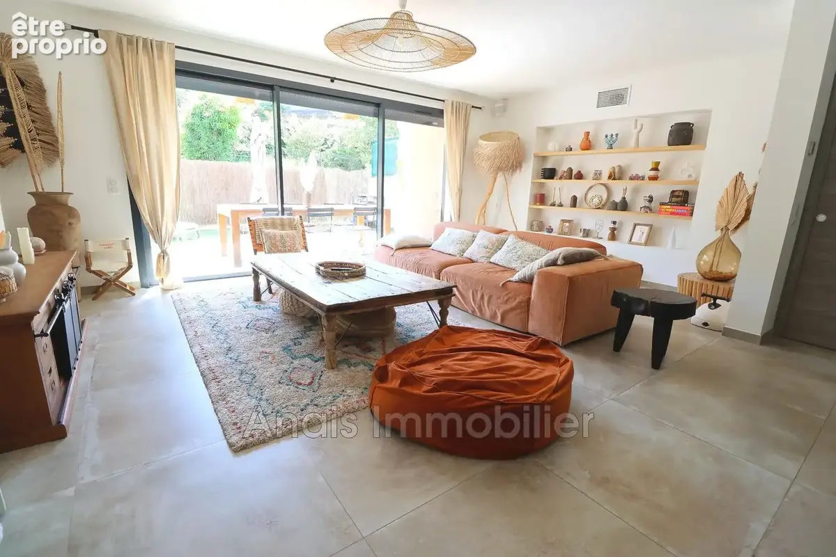 Maison 145 m² à vendre à Cogolin (83310) - photo 3