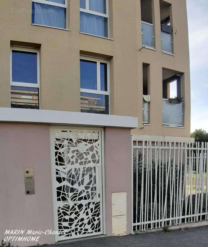13009 MARSEILLE T3 de 66 m² avec terrasse de 12 m² et box 14 m² – Proche Calanques de Sormiou - photo 20