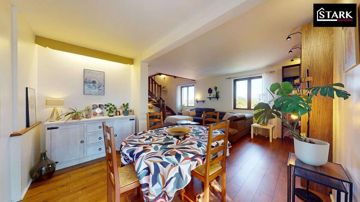 Maison 6 pièces 121 m² à vendre à Dambenois (25600) - photo 4