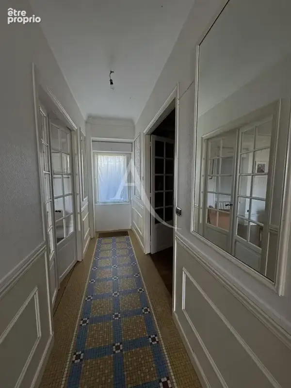 Nantes Canclaux Charmante maison familiale de 8 pièces avec terrasse, jardin et garage - photo 4