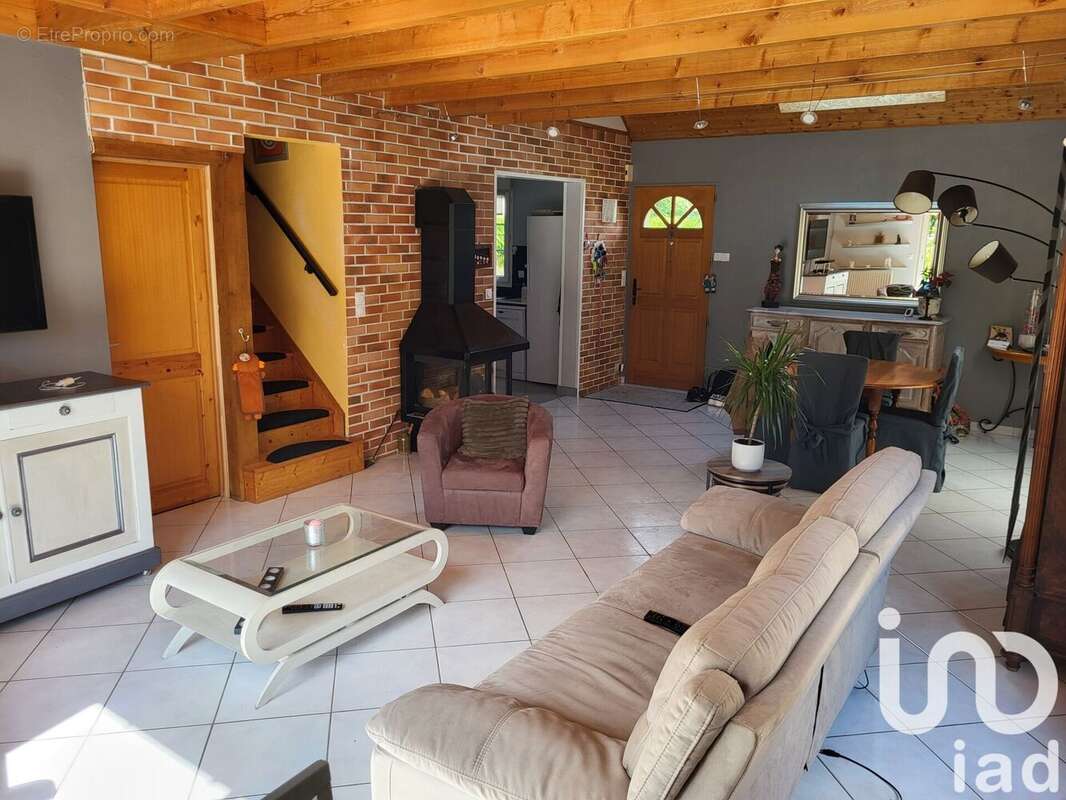 Photo 2 - Maison à LUYNES