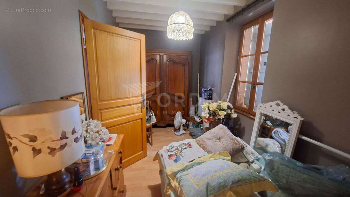 Maison pleine de charme et d'authenticité au coeur du village ! - photo 7