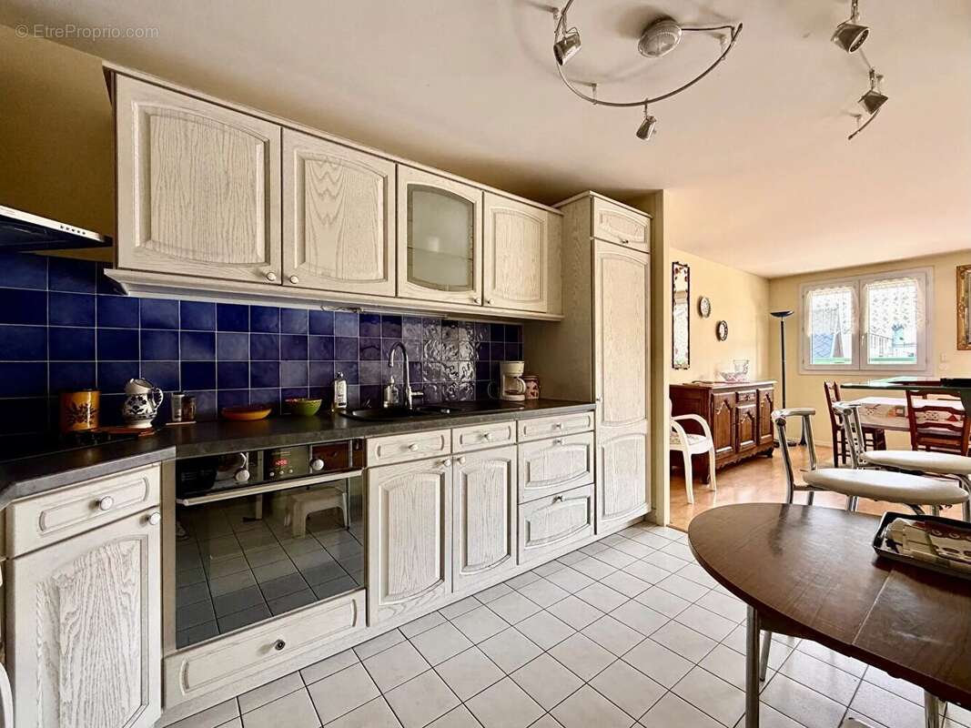 Appartement à BOIS-COLOMBES