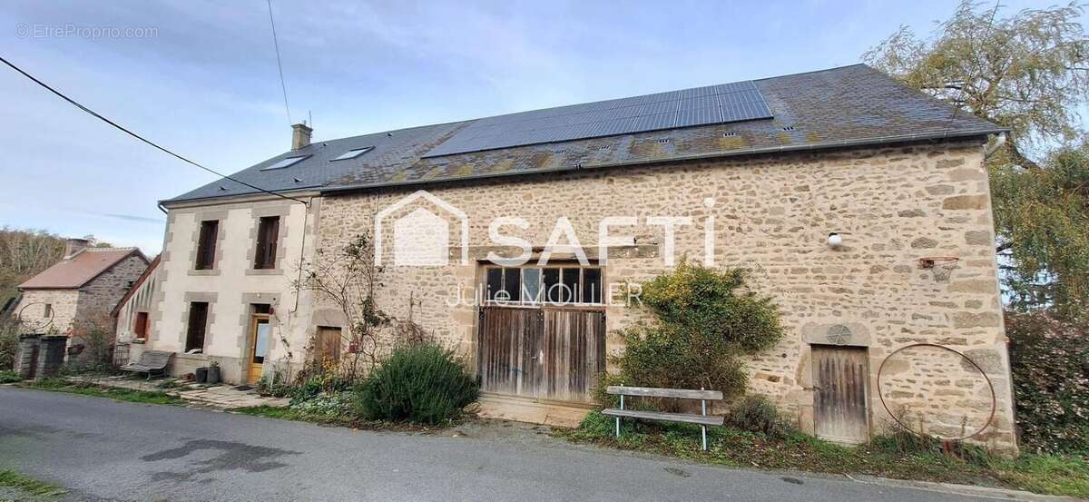 Photo 8 - Maison à CHATELUS-MALVALEIX