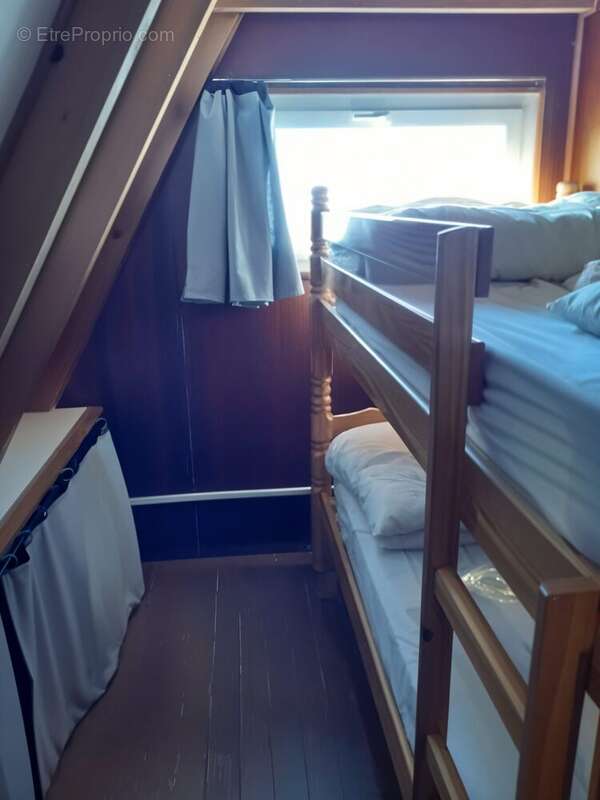 Maison à BESSE-ET-SAINT-ANASTAISE