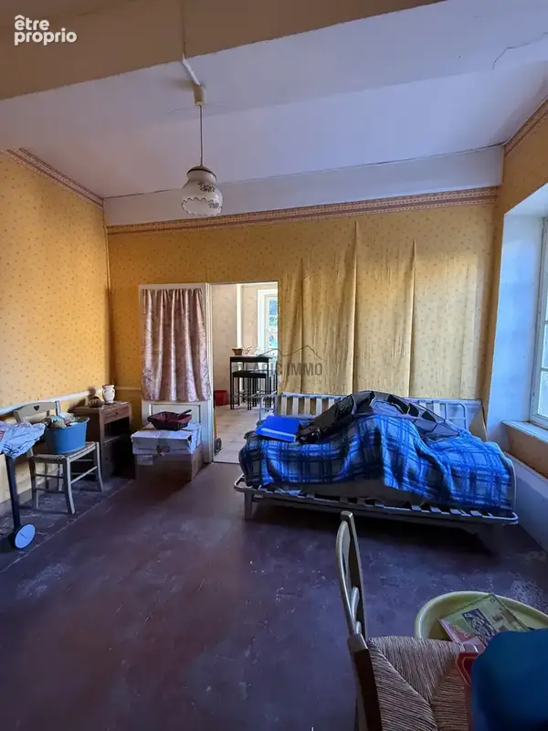 Maison de village avec extérieur, dépendances et grande remise - photo 5