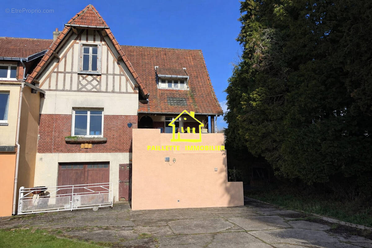 Maison à SAINT-AUBIN-ROUTOT