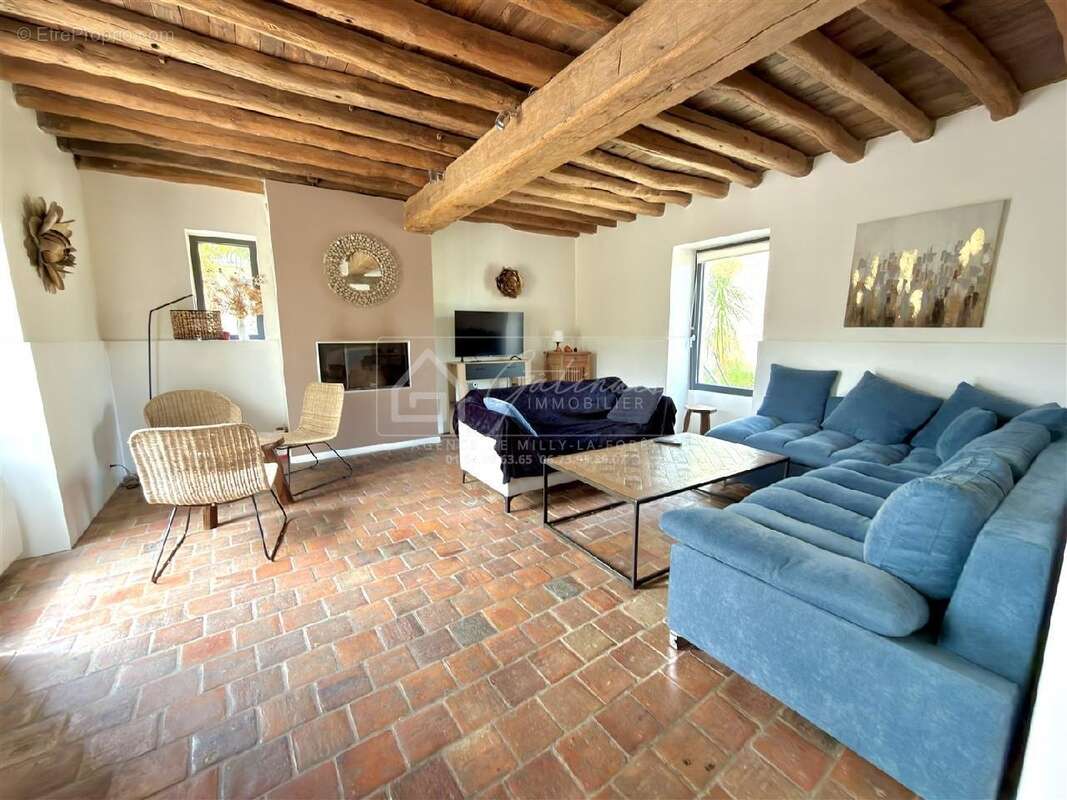 Maison à NEMOURS