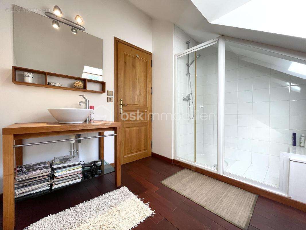 A Vendre / Propriété bucolique à Germigny L'évêque 263 m2 - photo 19