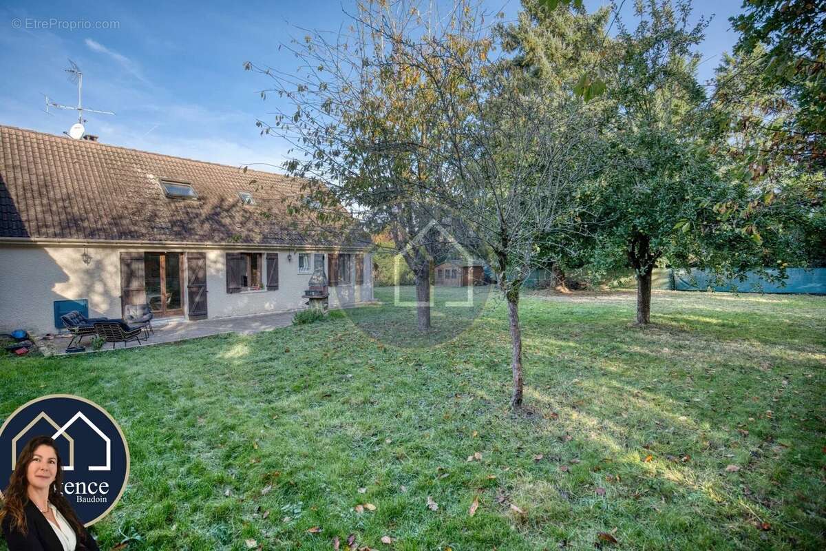 Maison à LA BOISSIERE-ECOLE