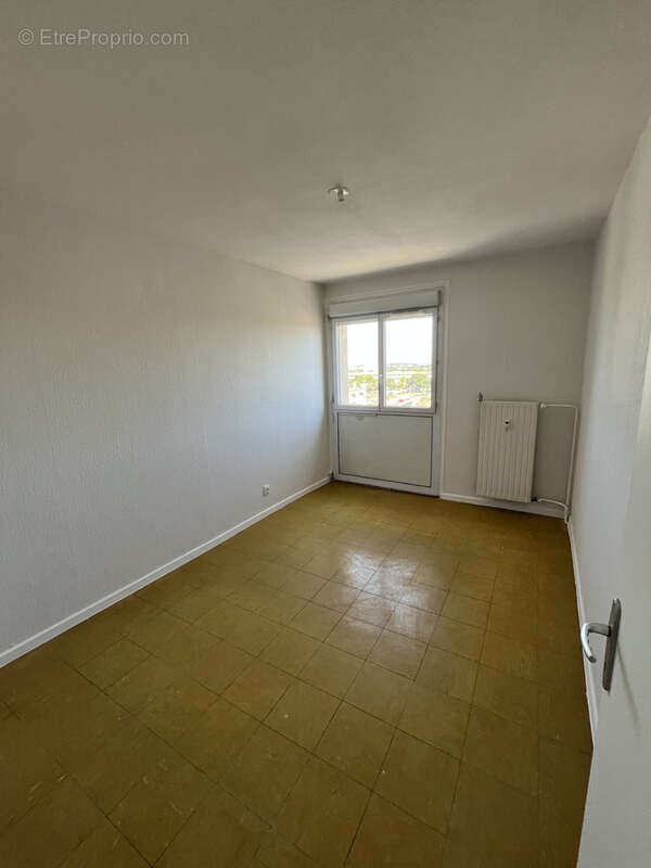 Appartement à PORT-DE-BOUC