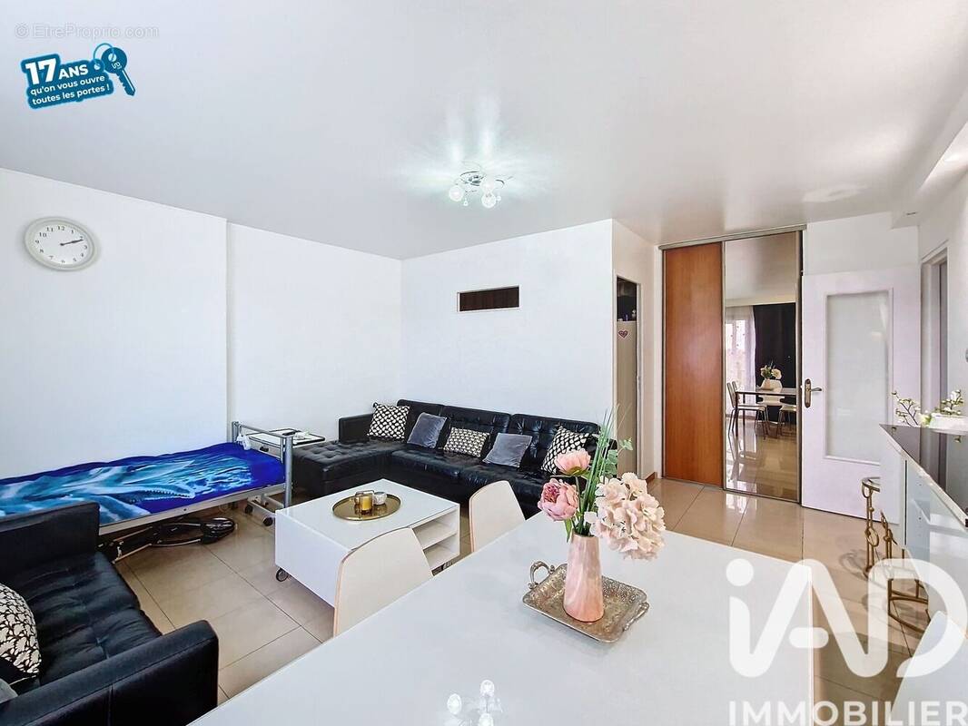 Photo 1 - Appartement à L'ILE-SAINT-DENIS