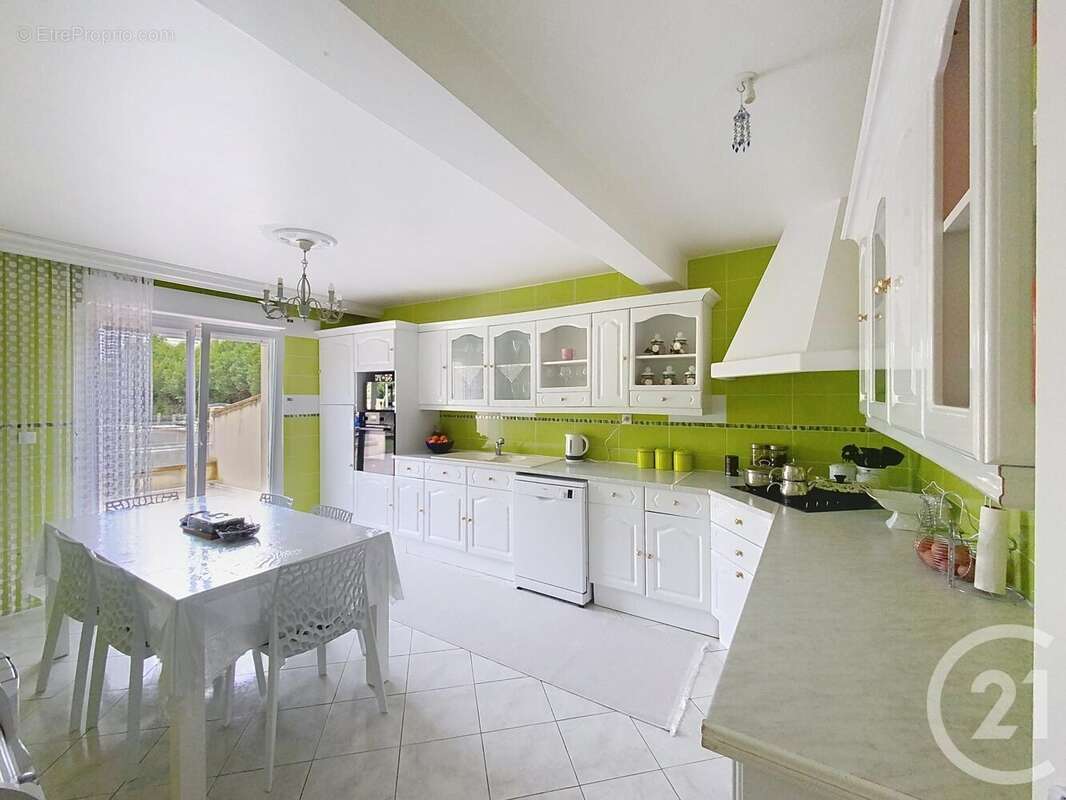 Maison à SAINT-CLEMENT