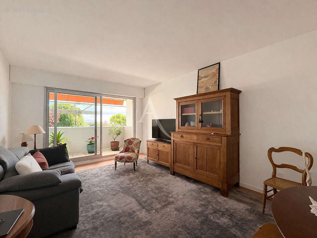 Appartement à NOGENT-SUR-MARNE