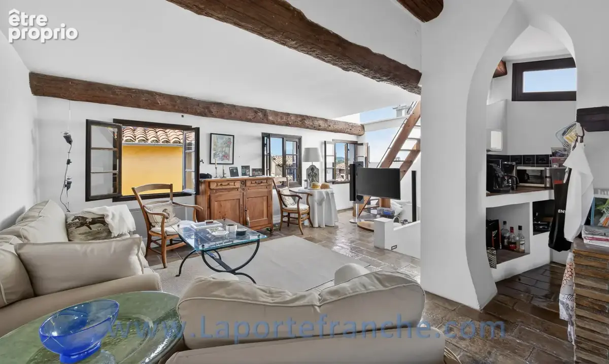 HAUT-DE-CAGNES : Exceptionnelle maison de village avec terrasse sur le toit - photo 9