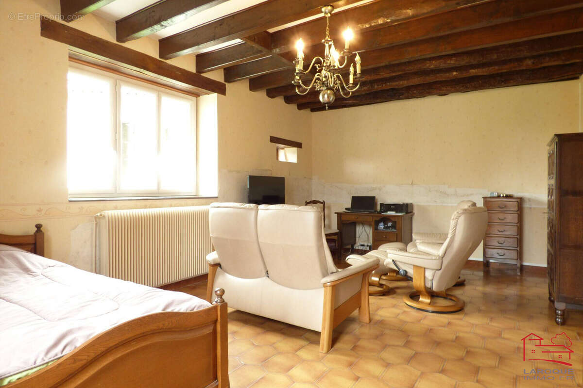 Maison 239 m² à Engayrac  - photo 8