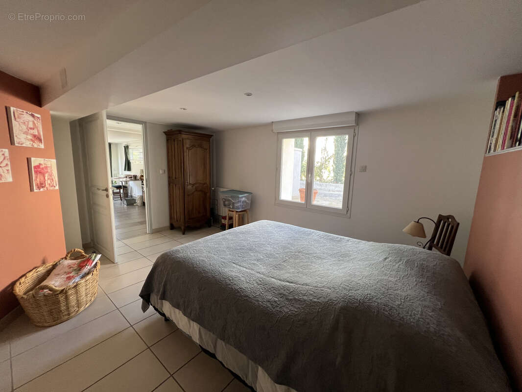 Maison à GUILHERAND-GRANGES