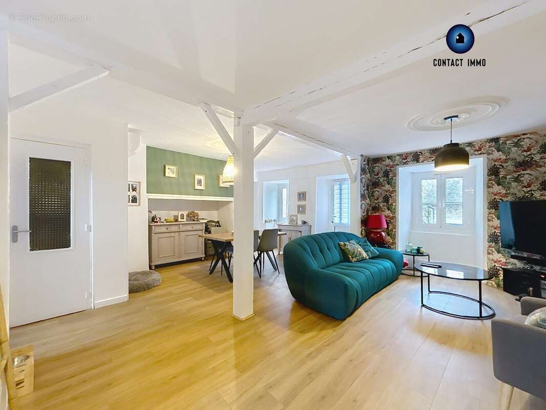 Maison à ESTIVAUX