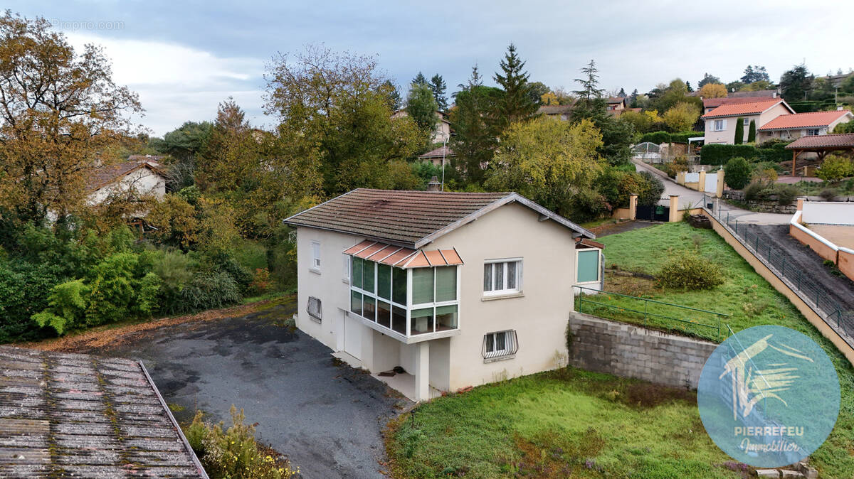 Maison à OINGT