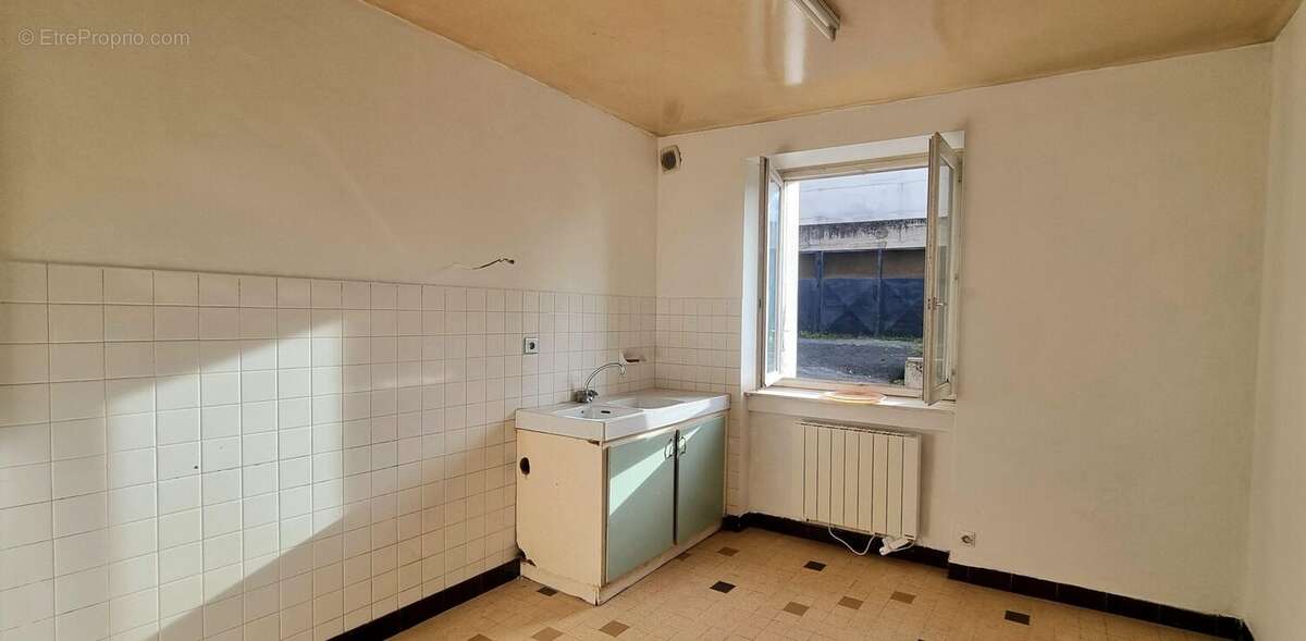 Maison à PANISSIERES