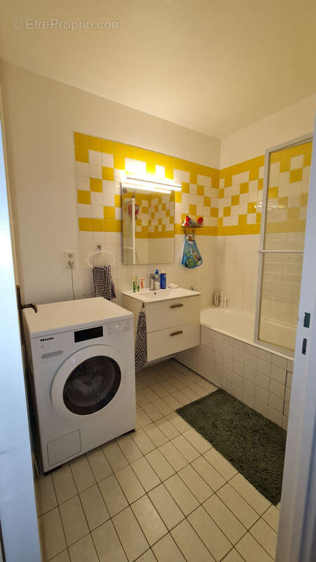 Appartement à BURES-SUR-YVETTE