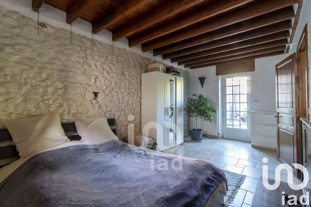 Photo 9 - Maison à LONGNES