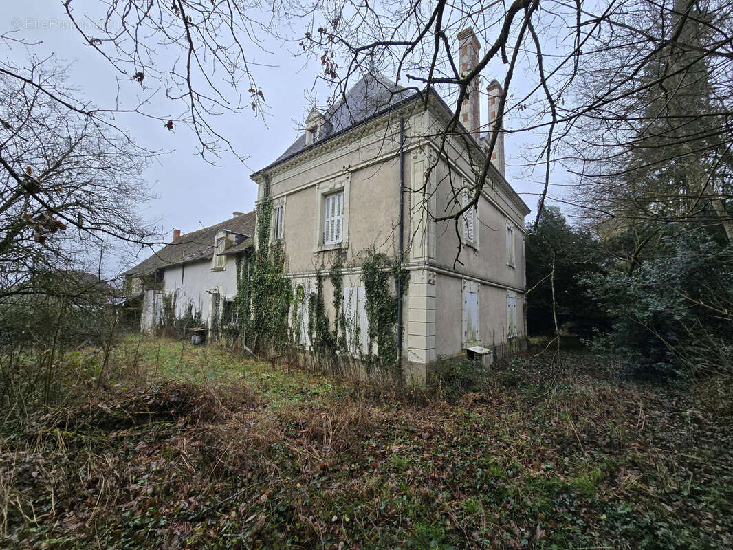 Maison à LESIGNY