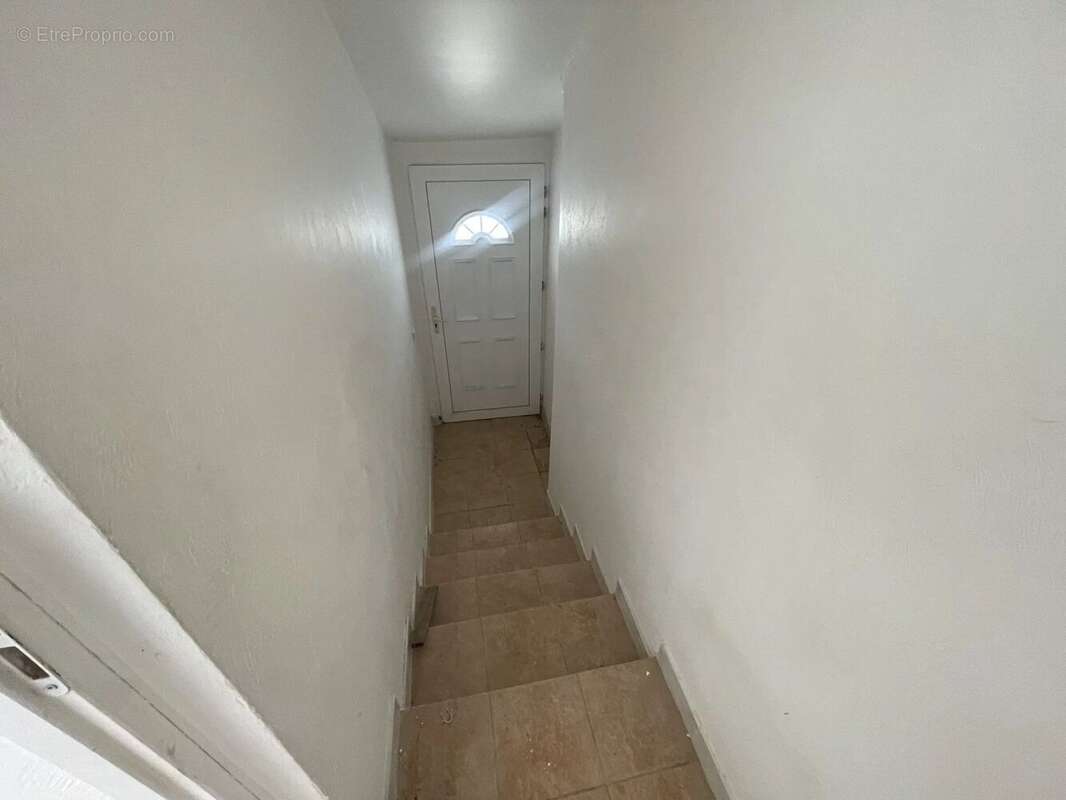 Vente Appartement Le luc(83340) 179 000ï¿œ - photo 10