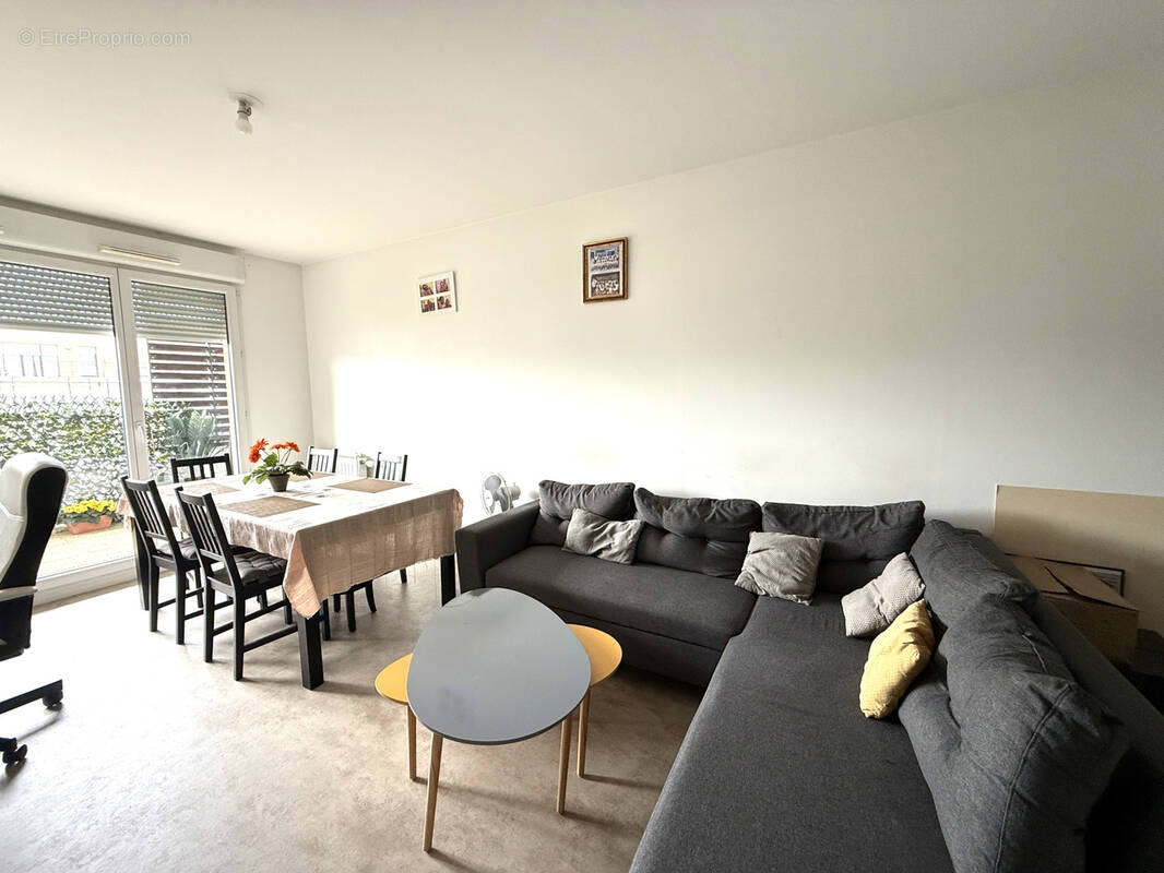 Appartement à DAMMARIE-LES-LYS