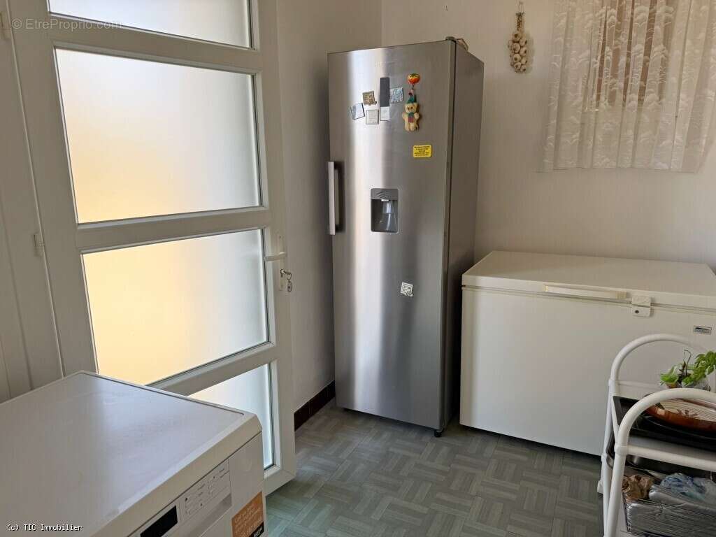Exclusif : Grande Maison de Famille Dans le Village Médiéval de Verteuil-Sur-Charente - photo 11
