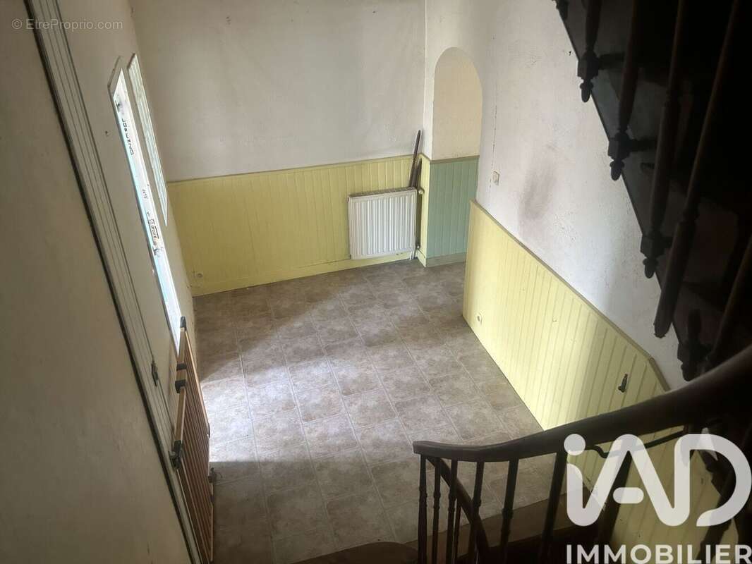 Maison 190 m² à Ronsenac  - photo 9