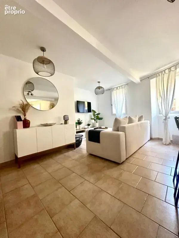 Maison à PELISSANNE