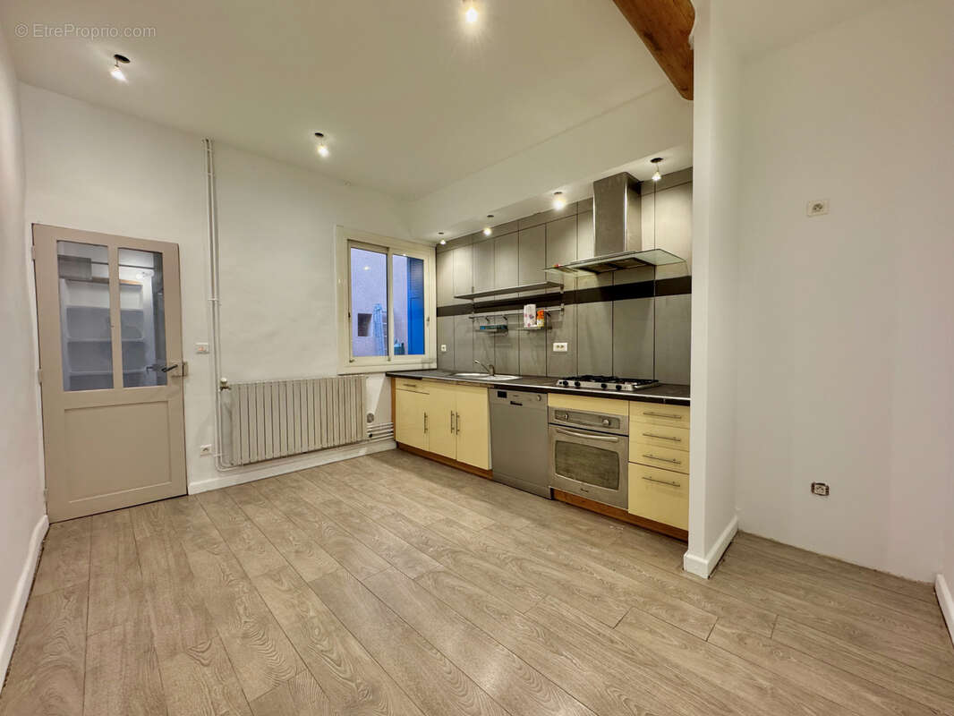 Appartement à VAISON-LA-ROMAINE