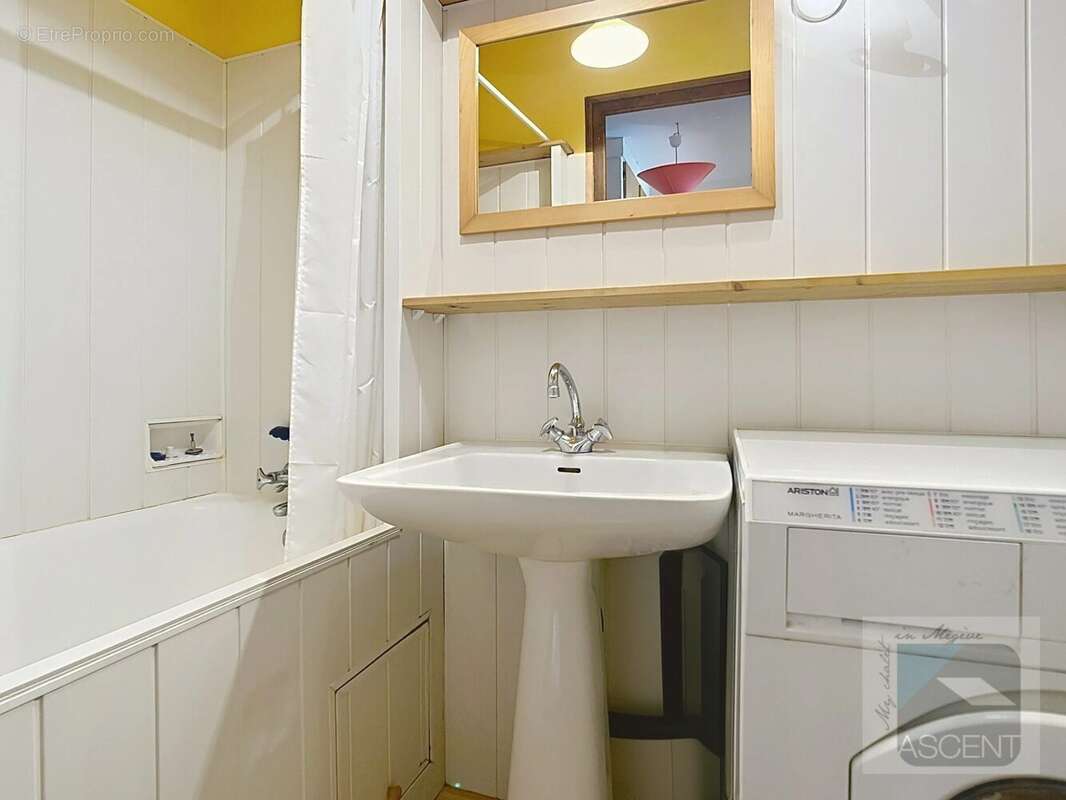 Appartement à NOTRE-DAME-DE-BELLECOMBE