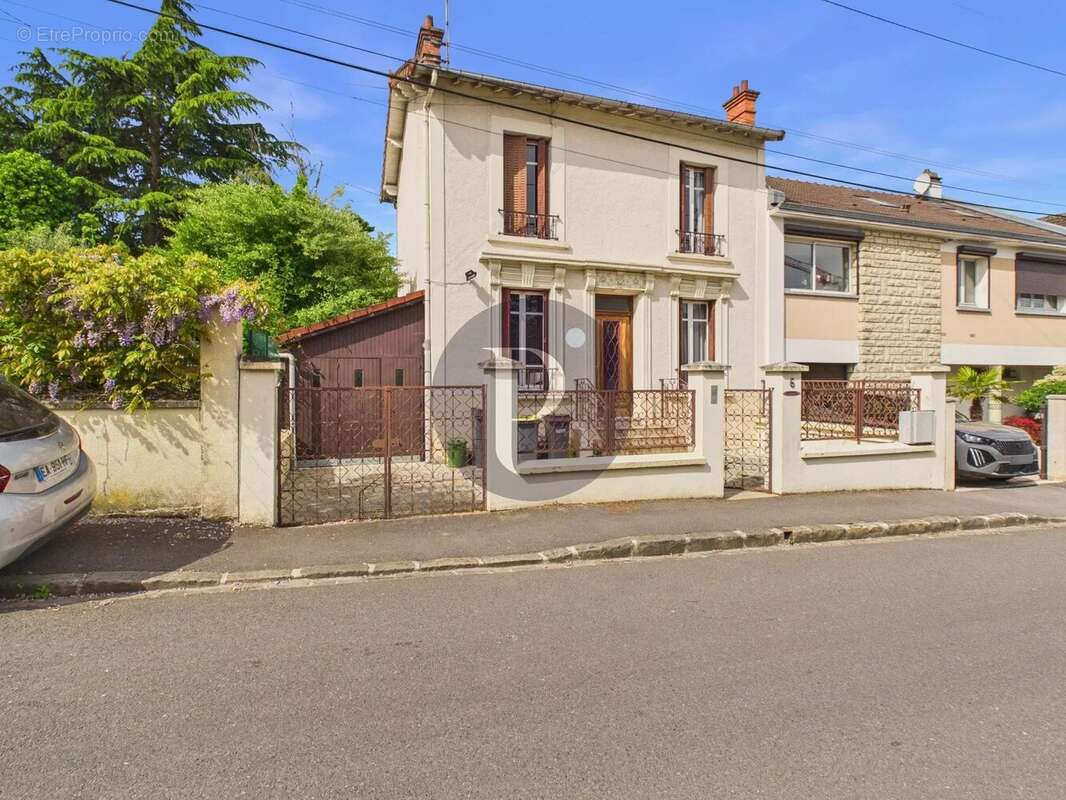 Maison à IGNY