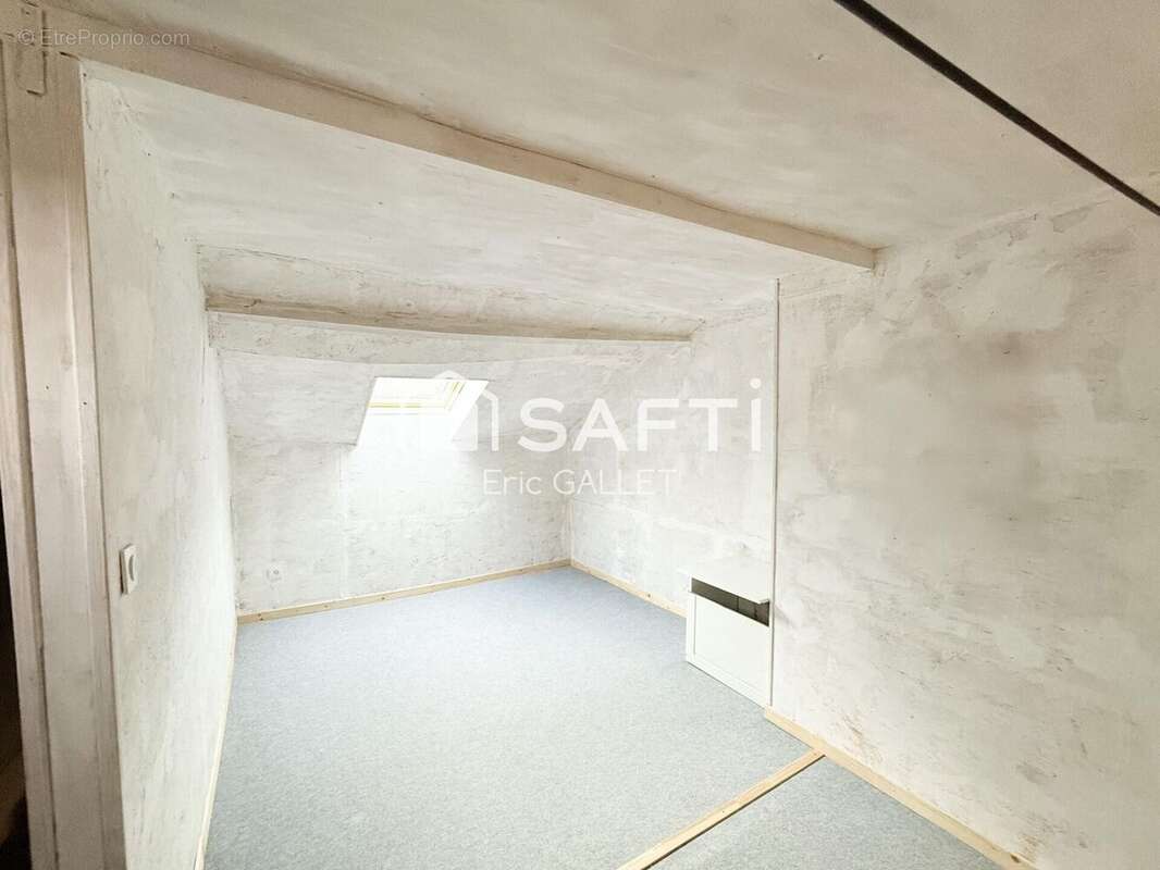 Photo 9 - Maison à LUBERSAC