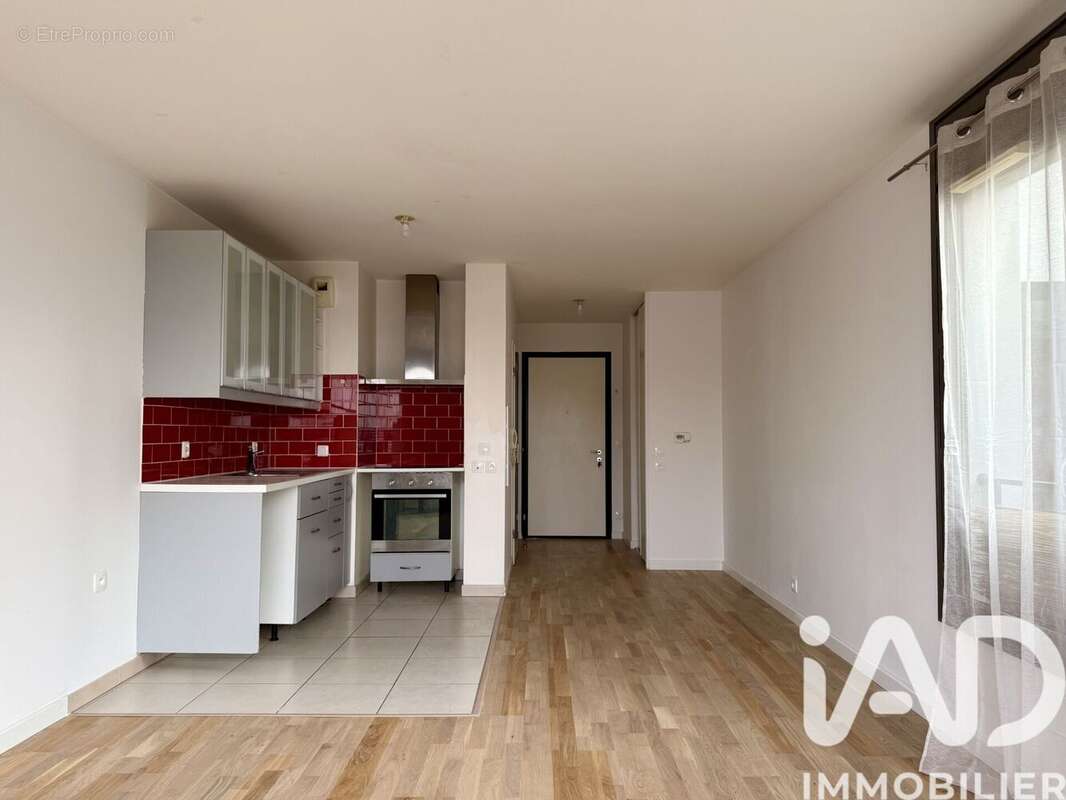 Photo 2 - Appartement à NANTERRE