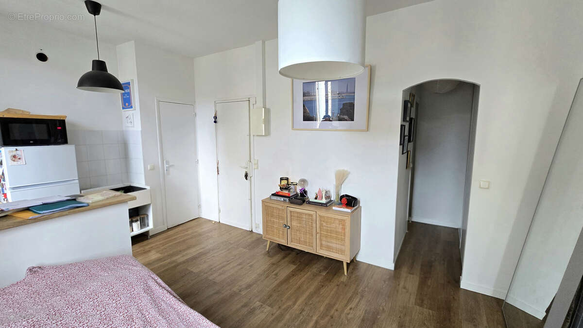 Appartement à MARSEILLE-7E