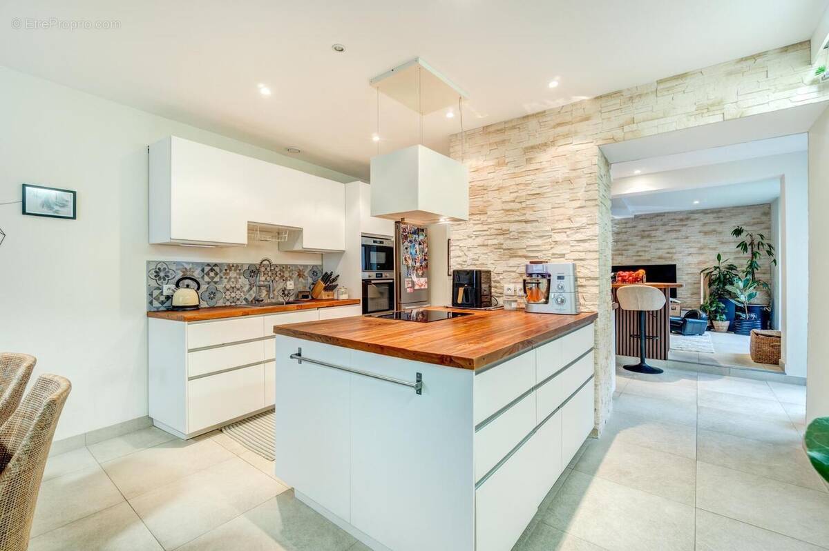 Photo 1 - Maison à CARRIERES-SUR-SEINE