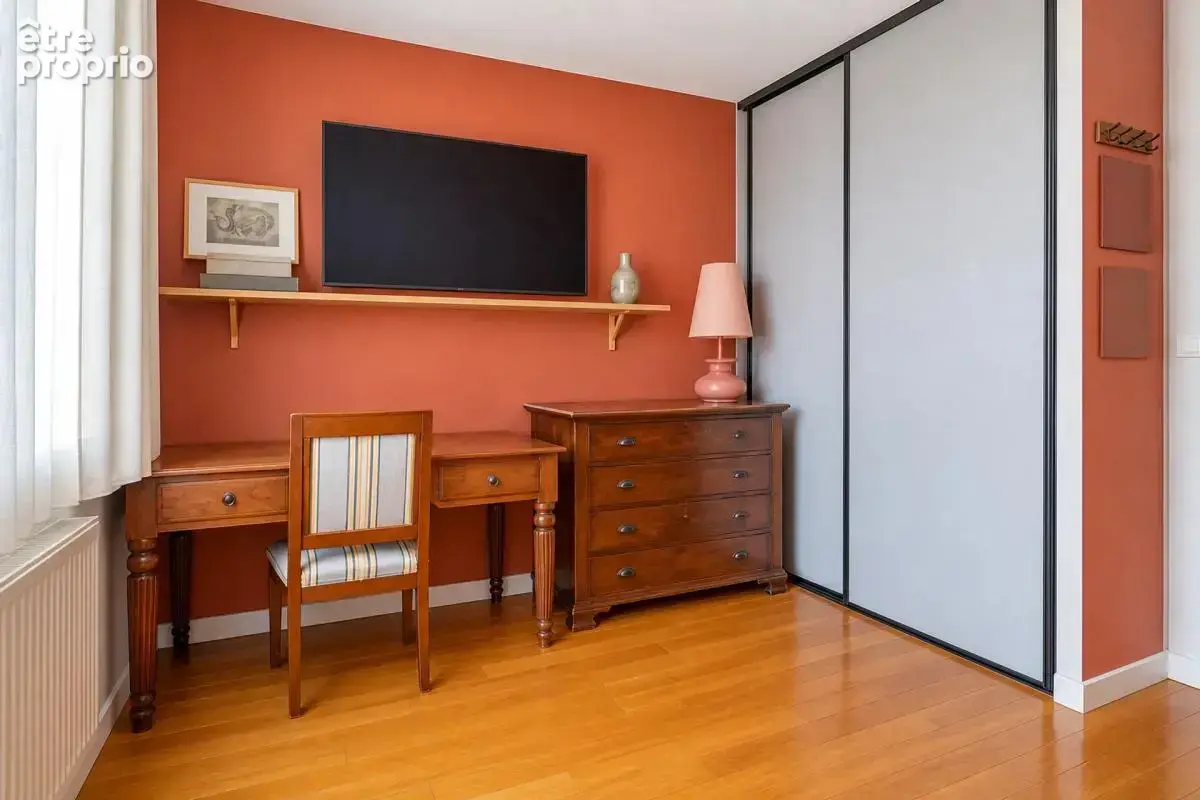 Maison de 5/6 pièces de 85 m² à Villeurbanne avec Garage et Cour - photo 5
