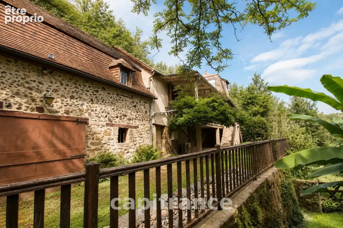Maison de charme sur les hauteurs de Beaulieu-sur-Dordogne 4 chambres, terrain, source d'eau - photo 2
