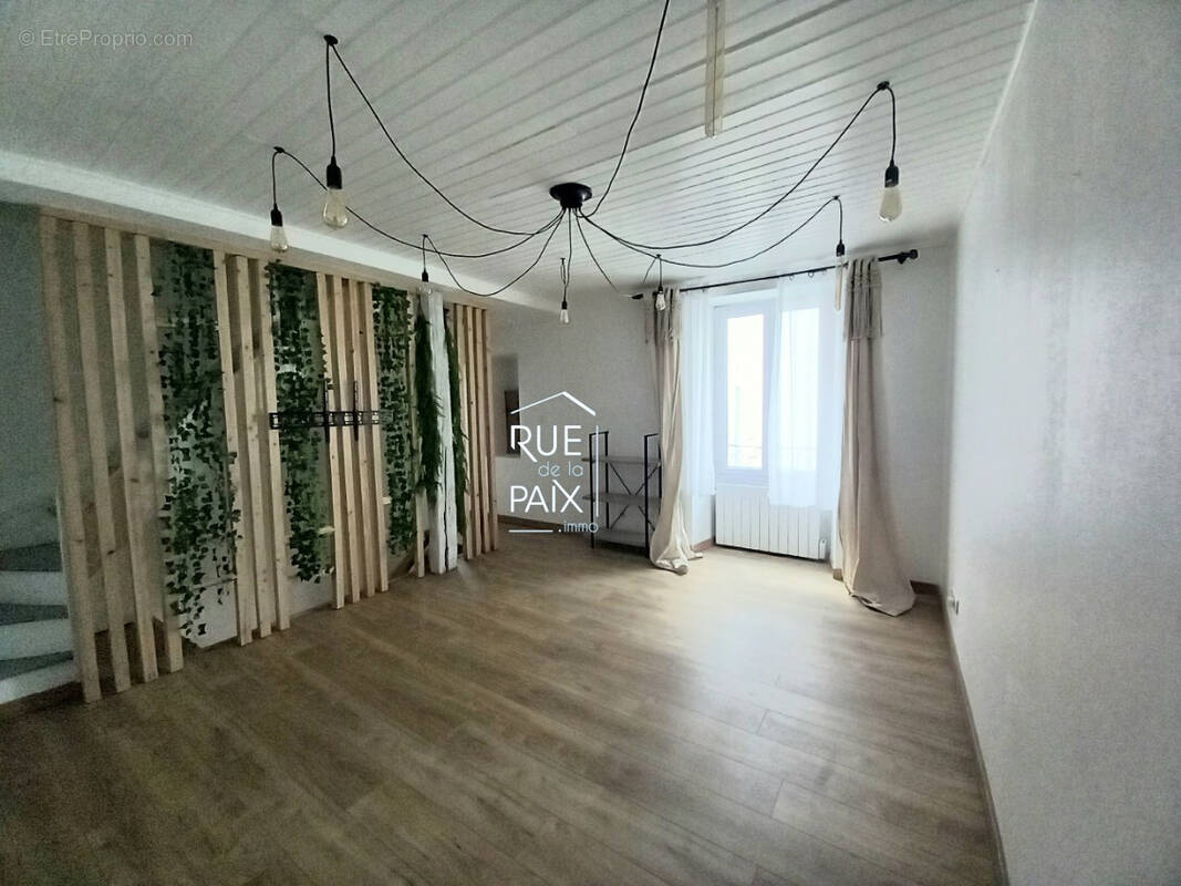 Maison à CHASSENEUIL-DU-POITOU