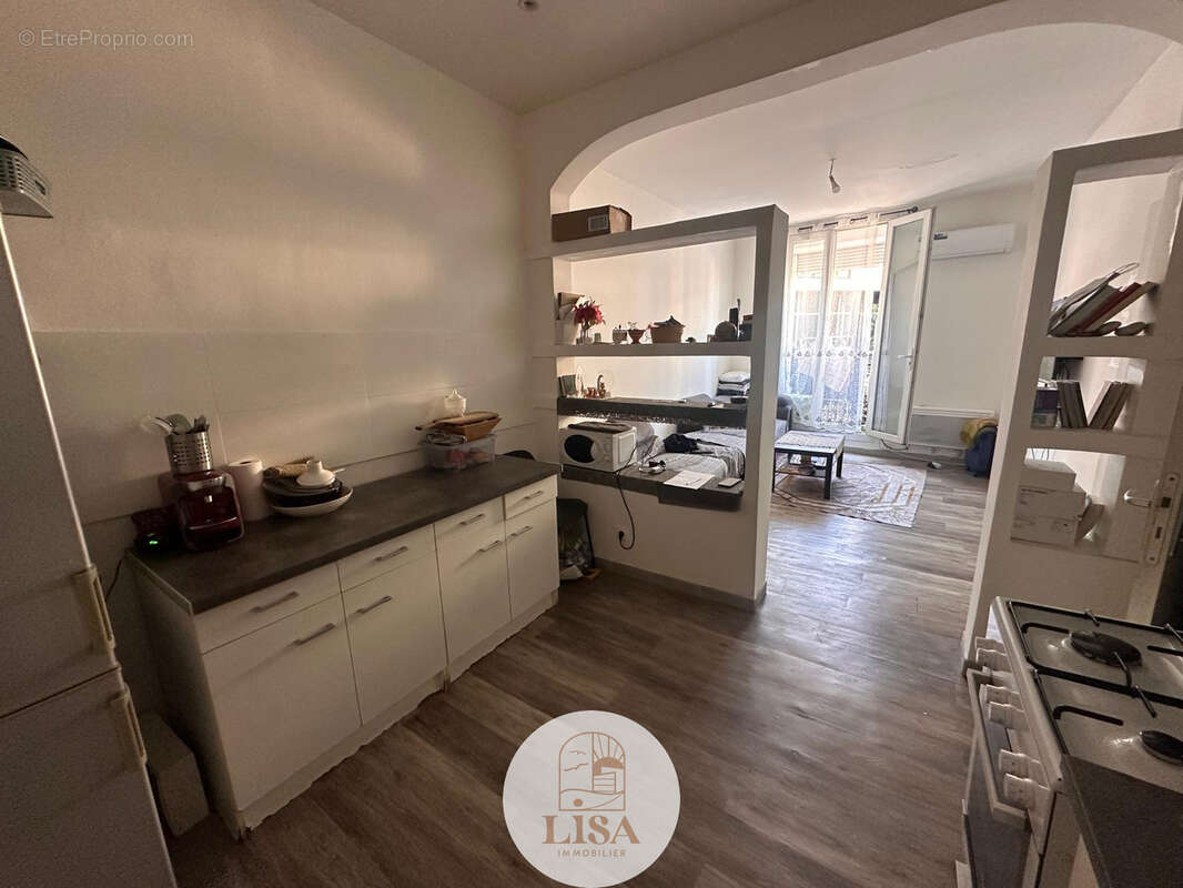 Appartement à MARSEILLE-9E