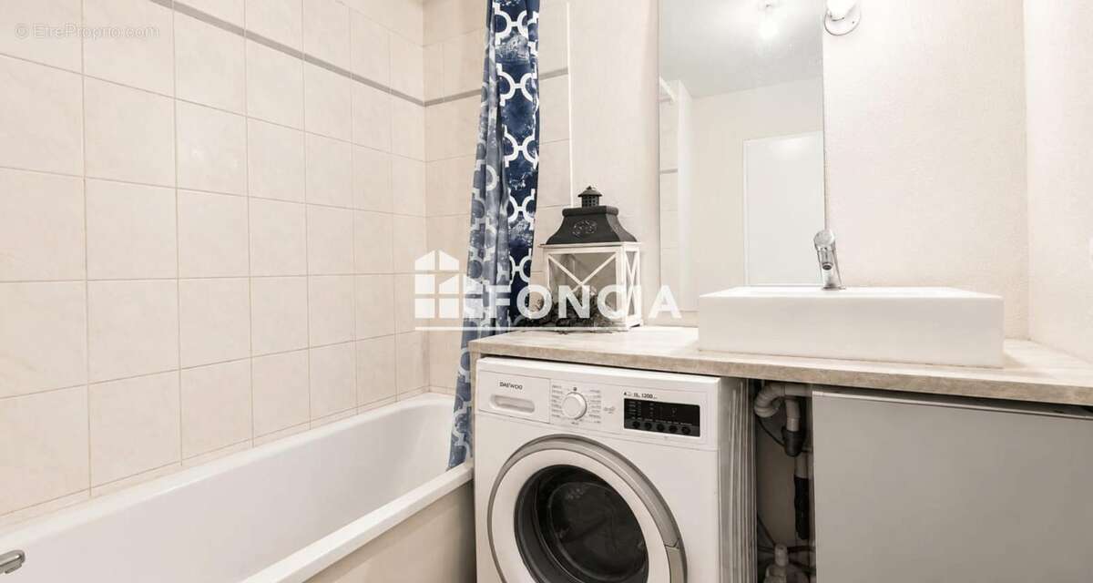 Appartement à PERSAN