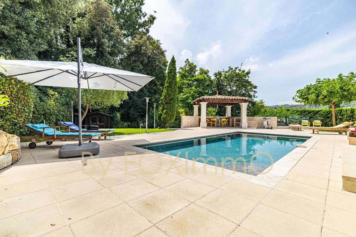 Maison à LA COLLE-SUR-LOUP