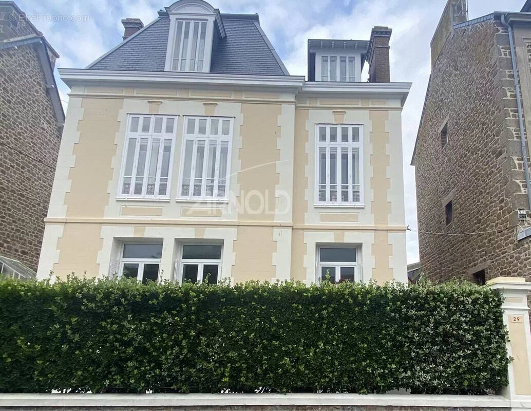 Maison à SAINT-MALO